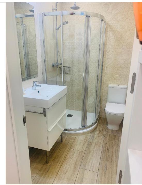 Castellana Skyline Madrid Apartments Екстериор снимка
